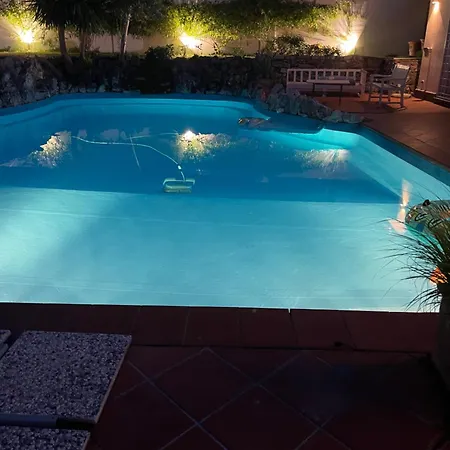 Villa di lusso con piscina-2